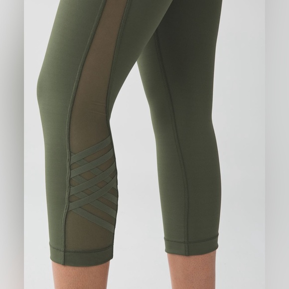 LULULEMON Minimalist Crop Mesh Leggings in Fatigue Green Size 4 - Picture 3 of 9
